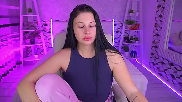 ArianaDarkk online show from May 2026 08:01:01 PM