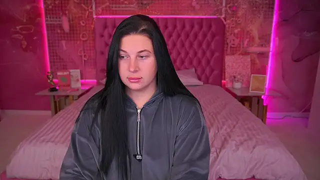 Snapshot of ArianaDarkk chatting on October 2025 07:59:02 PM ArianaDarkk online show from October 2025 07:59:02 PM