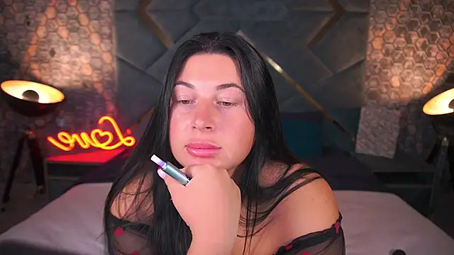 Snapshot of ArianaDarkk chatting on September 2025 08:02:02 PM ArianaDarkk online show from September 2025 08:02:02 PM