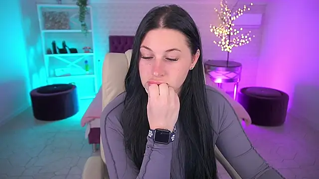 ArianaDarkk online show from May 2026 07:52:02 PM