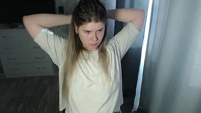 Snapshot of MelissaXKinky chatting on March 2025 09:45:02 AM MelissaXKinky online show from March 2025 09:45:02 AM