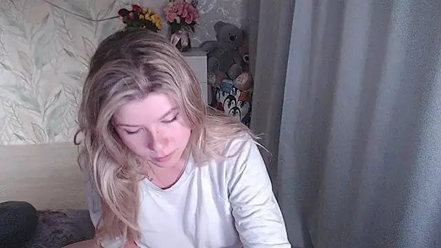 Snapshot of MelissaXKinky chatting on October 2025 07:36:01 PM MelissaXKinky online show from October 2025 07:36:01 PM