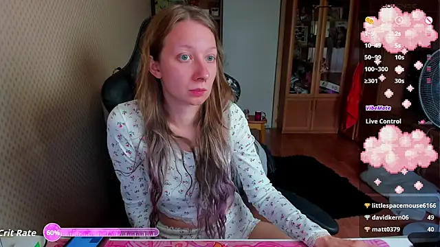 Snapshot of cutieMila chatting on June 2026 09:48:01 AM cutieMila online show from June 2026 09:48:01 AM