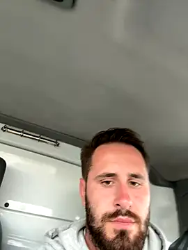 GeoGeorgee online show from September 2025 02:24:01 PM