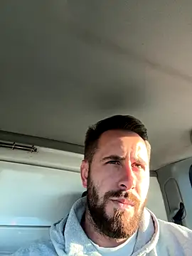 GeoGeorgee online show from September 2025 05:00:02 AM