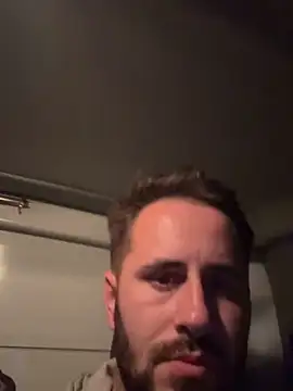 GeoGeorgee online show from November 2025 04:07:02 PM