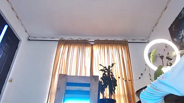 Charlotte Myers online show from July 2026 10:05:01 PM