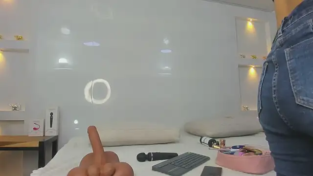 Dalia-Prada online show from January 2026 04:16:01 AM