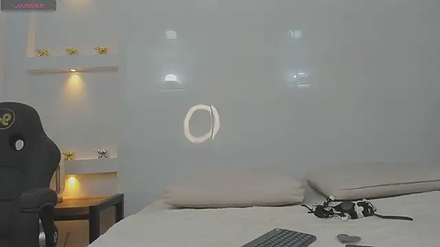 Dalia-Prada online show from April 2026 05:30:01 AM