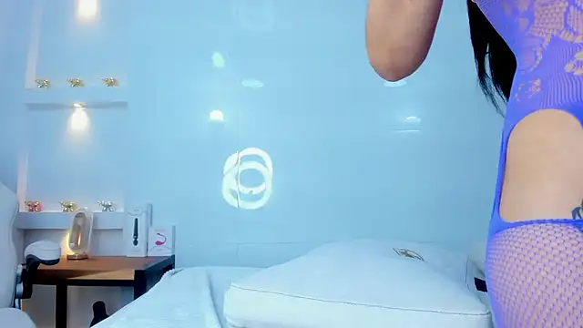 Snapshot of Dalia-Prada chatting on November 2025 04:45:01 AM Dalia-Prada online show from November 2025 04:45:01 AM