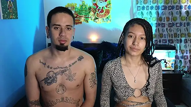 Snapshot of tony_and_sophia chatting on December 2025 11:12:01 AM tony and sophia online show from December 2025 11:12:01 AM