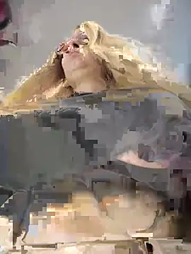 Snapshot of Teya_moon_ chatting on January 2025 10:41:02 AM Teya moon online show from January 2025 10:41:02 AM