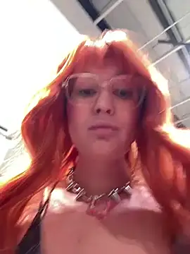 Snapshot of Teya_moon_ chatting on July 2026 10:33:01 AM Teya moon online show from July 2026 10:33:01 AM