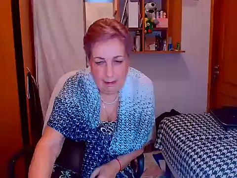 Snapshot of Victoria5643 chatting on February 2025 03:59:01 PM Victoria5643 online show from February 2025 03:59:01 PM