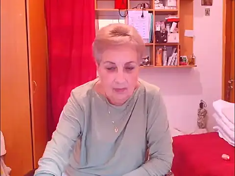 Snapshot of Victoria5643 chatting on October 2025 02:47:01 PM Victoria5643 online show from October 2025 02:47:01 PM