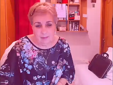 Snapshot of Victoria5643 chatting on December 2025 07:47:02 PM Victoria5643 online show from December 2025 07:47:02 PM