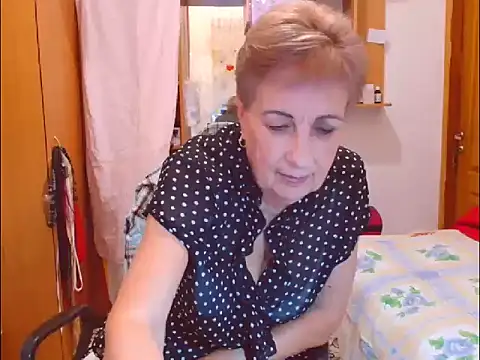 Snapshot of Victoria5643 chatting on September 2025 05:07:01 PM Victoria5643 online show from September 2025 05:07:01 PM