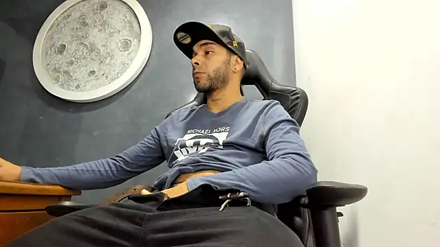 Bryan Bronx online show from October 2025 11:17:01 PM