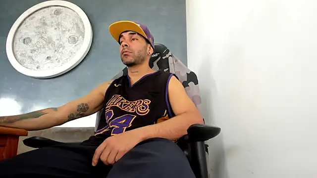 Bryan Bronx online show from October 2025 02:27:01 PM