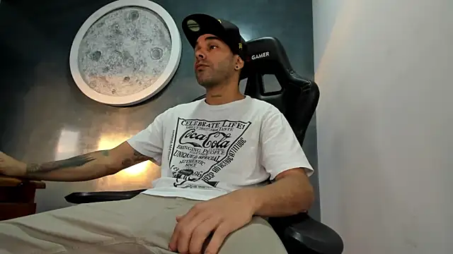 Bryan Bronx online show from March 2025 10:58:02 PM