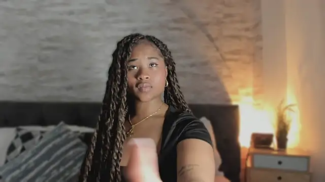 Anneth  M online show from February 2026 07:43:01 PM