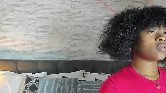 Anneth  M online show from November 2025 07:46:01 PM