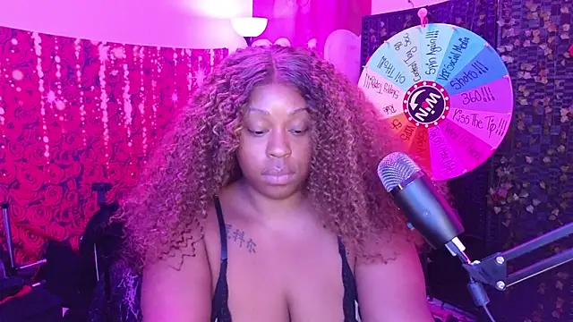 cheriserozequeen online show from June 2026 05:50:01 PM