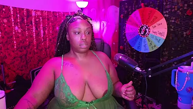 cheriserozequeen online show from May 2026 05:08:01 PM