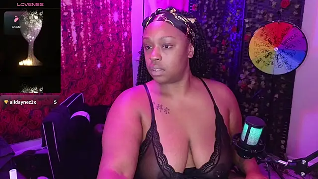 cheriserozequeen online show from November 2025 10:35:01 PM