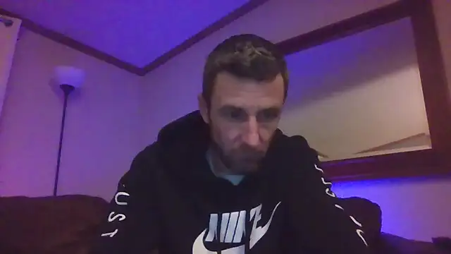 HungStud4You online show from January 2025 04:10:02 AM