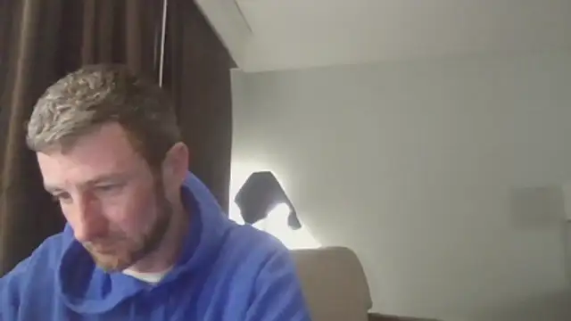 HungStud4You online show from March 2026 02:40:01 AM