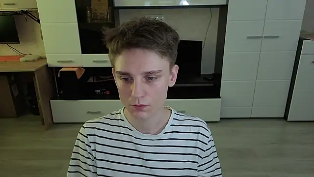 angryzan online show from March 2026 08:26:33 AM