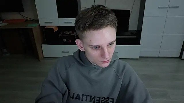 angryzan online show from February 2026 05:05:01 AM