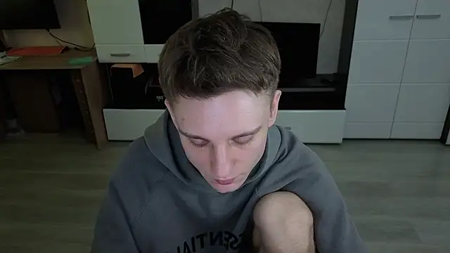 angryzan online show from February 2026 06:22:01 AM