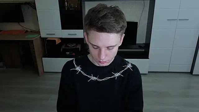 angryzan online show from February 2026 05:17:02 AM