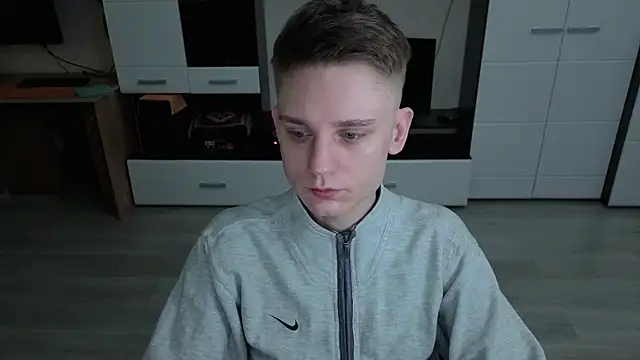 angryzan online show from January 2026 05:22:02 AM