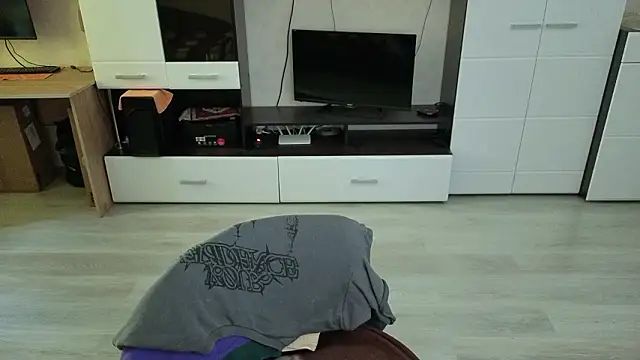 angryzan online show from March 2026 09:43:02 AM