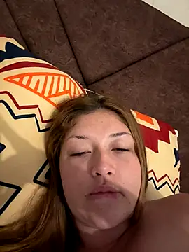 Snapshot of Sofia_Queen17 chatting on November 2025 03:24:02 AM Sofia Queen17 online show from November 2025 03:24:02 AM