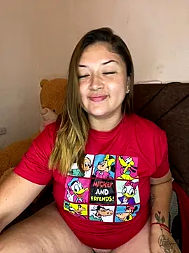 Snapshot of Sofia_Queen17 chatting on September 2025 01:28:01 AM Sofia Queen17 online show from September 2025 01:28:01 AM