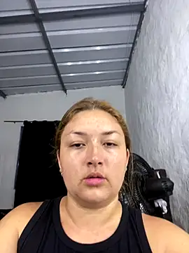 Snapshot of Sofia_Queen17 chatting on October 2025 12:12:01 AM Sofia Queen17 online show from October 2025 12:12:01 AM