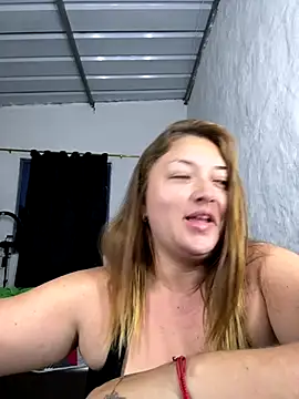 Snapshot of Sofia_Queen17 chatting on October 2025 10:38:01 AM Sofia Queen17 online show from October 2025 10:38:01 AM