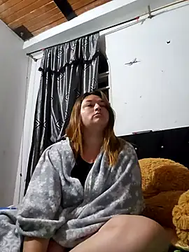 Snapshot of Sofia_Queen17 chatting on March 2025 10:35:02 AM Sofia Queen17 online show from March 2025 10:35:02 AM