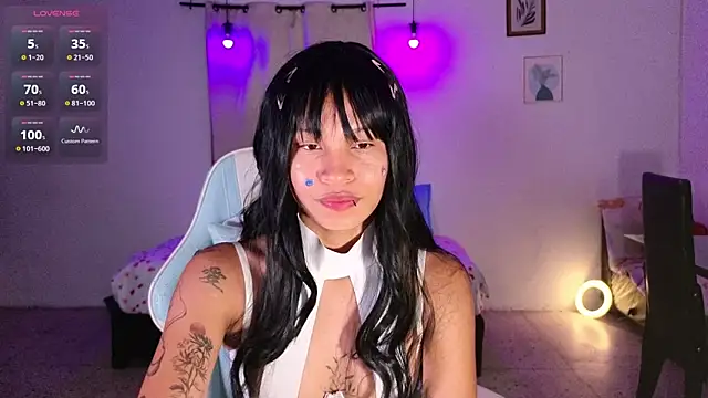 Peggy Funn online show from September 2025 01:05:01 AM