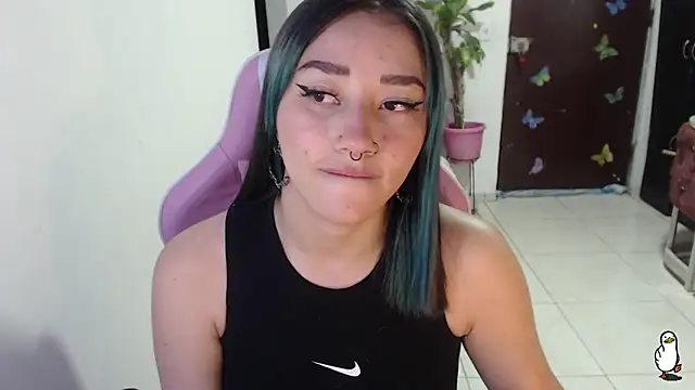 littleangel1 m online show from November 2025 09:30:01 PM