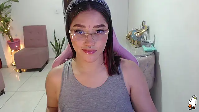littleangel1 m online show from February 2025 09:52:02 PM