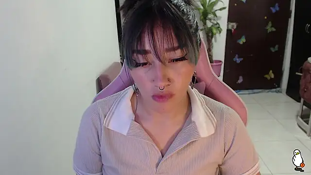 littleangel1 m online show from November 2025 09:29:01 PM