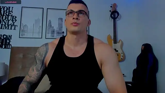 seancarreraa online show from December 2025 02:32:01 AM