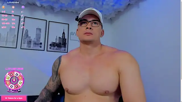 seancarreraa online show from May 2026 05:27:02 PM