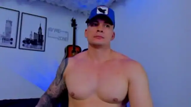 seancarreraa online show from May 2026 08:58:01 PM