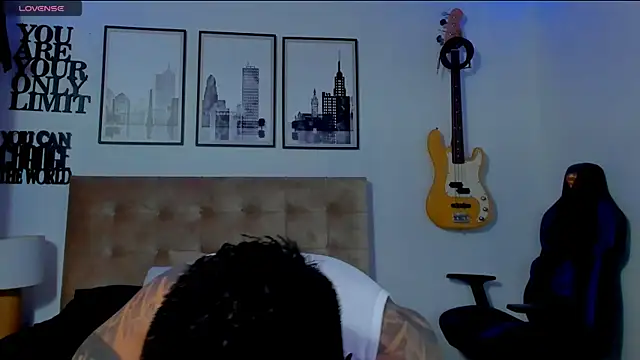 seancarreraa online show from December 2025 03:22:02 AM